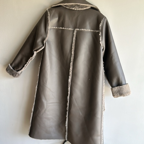 ANTHROPOLOGIE MAEVE Kerry Reversible
Jacket Coat size M NWT - Picture 10 of 13